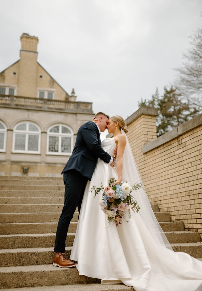 Indianapolis Wedding and Event Florist | Wedding Arrangements